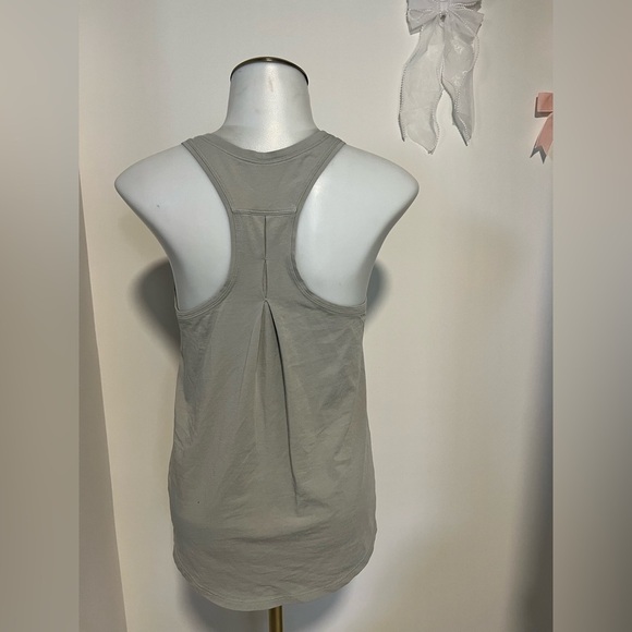 Lululemon Athletica Light Gray Tank Top - Picture 3 of 4